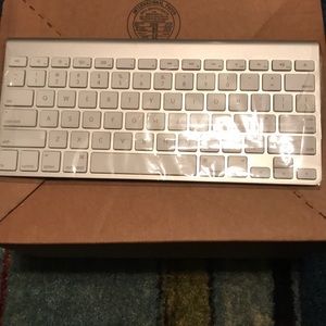 🔥🔥Used Apple wireless keyboard